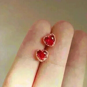 Elegant Heart Stud Gold Earring